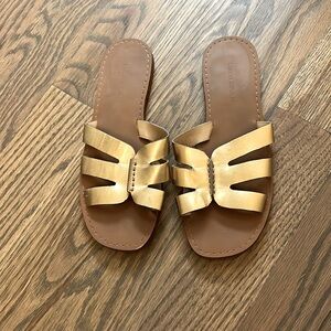 Banana Republic sandals. Gold. Size 7.5